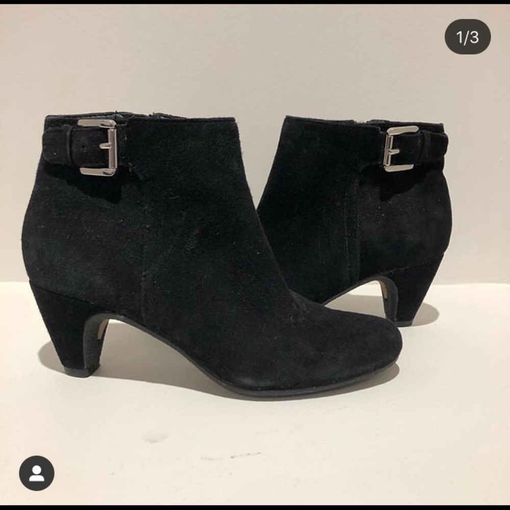 SAM EDELMAN black suede ankle boot w/ buckle